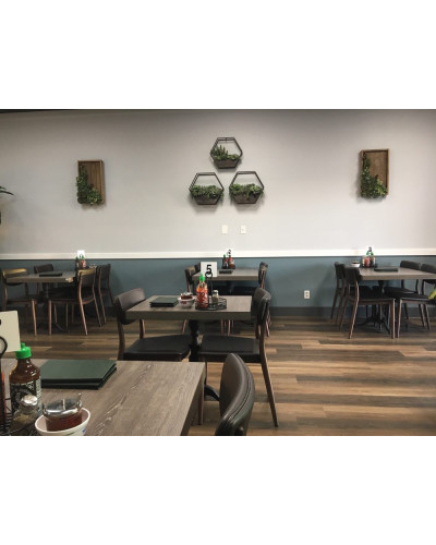 How to Match Chairs with a Metal Dining Table Pedestal Base