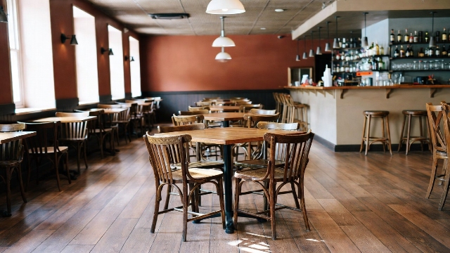 Best Metal Restaurant Chairs That Elevate Your Dining Room Aesthetic
